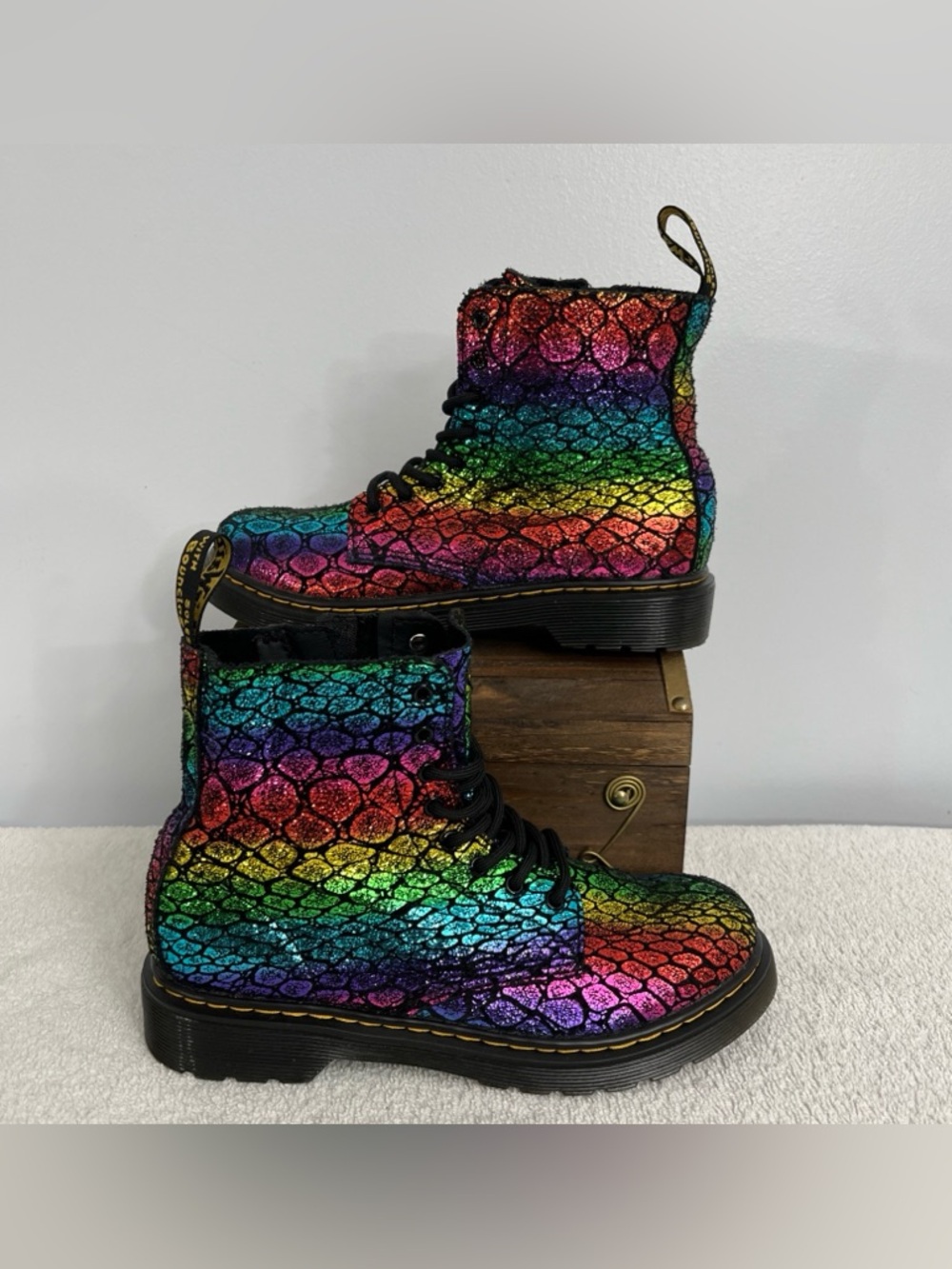 Dr. Martens 1460 Pascal J Suede Metallic Boots Rainbow Womens Size 5 Pride